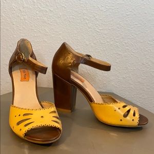 Miz Mooz peep toe heels